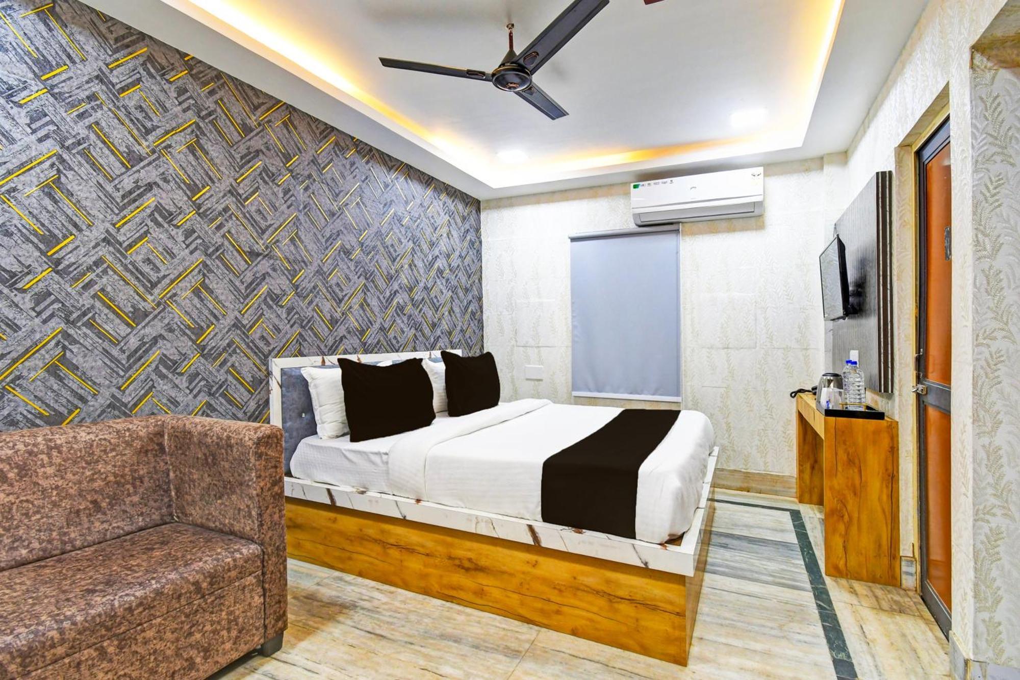 Super Hotel O Maa Bhubaneswari Hotel 外观 照片