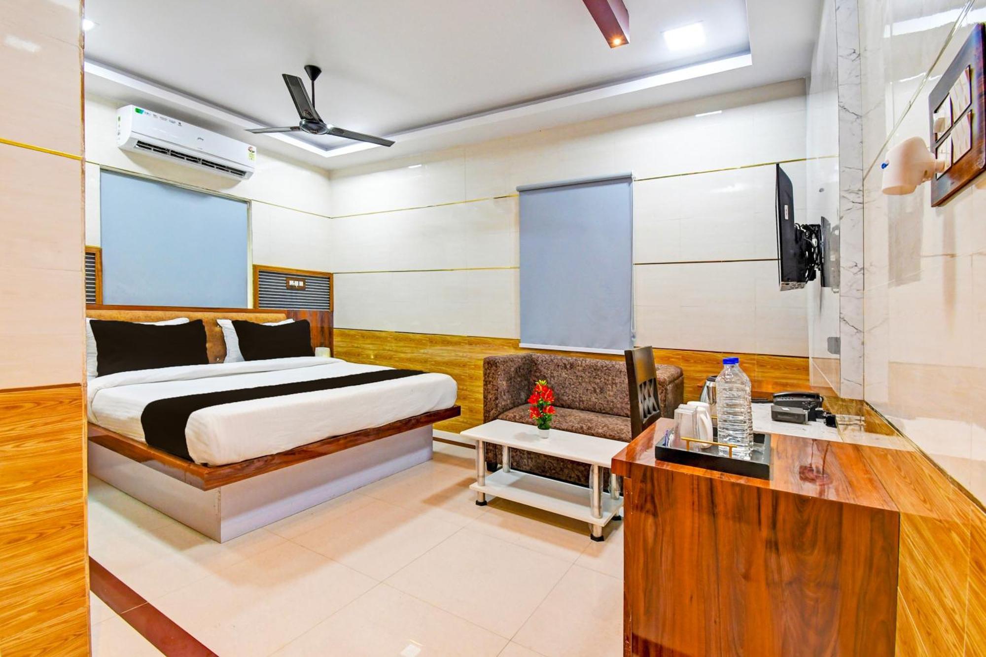 Super Hotel O Maa Bhubaneswari Hotel 外观 照片
