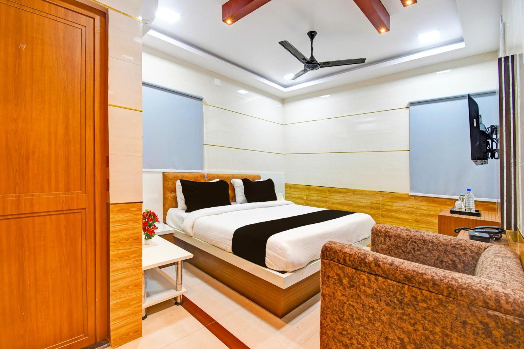 Super Hotel O Maa Bhubaneswari Hotel 外观 照片