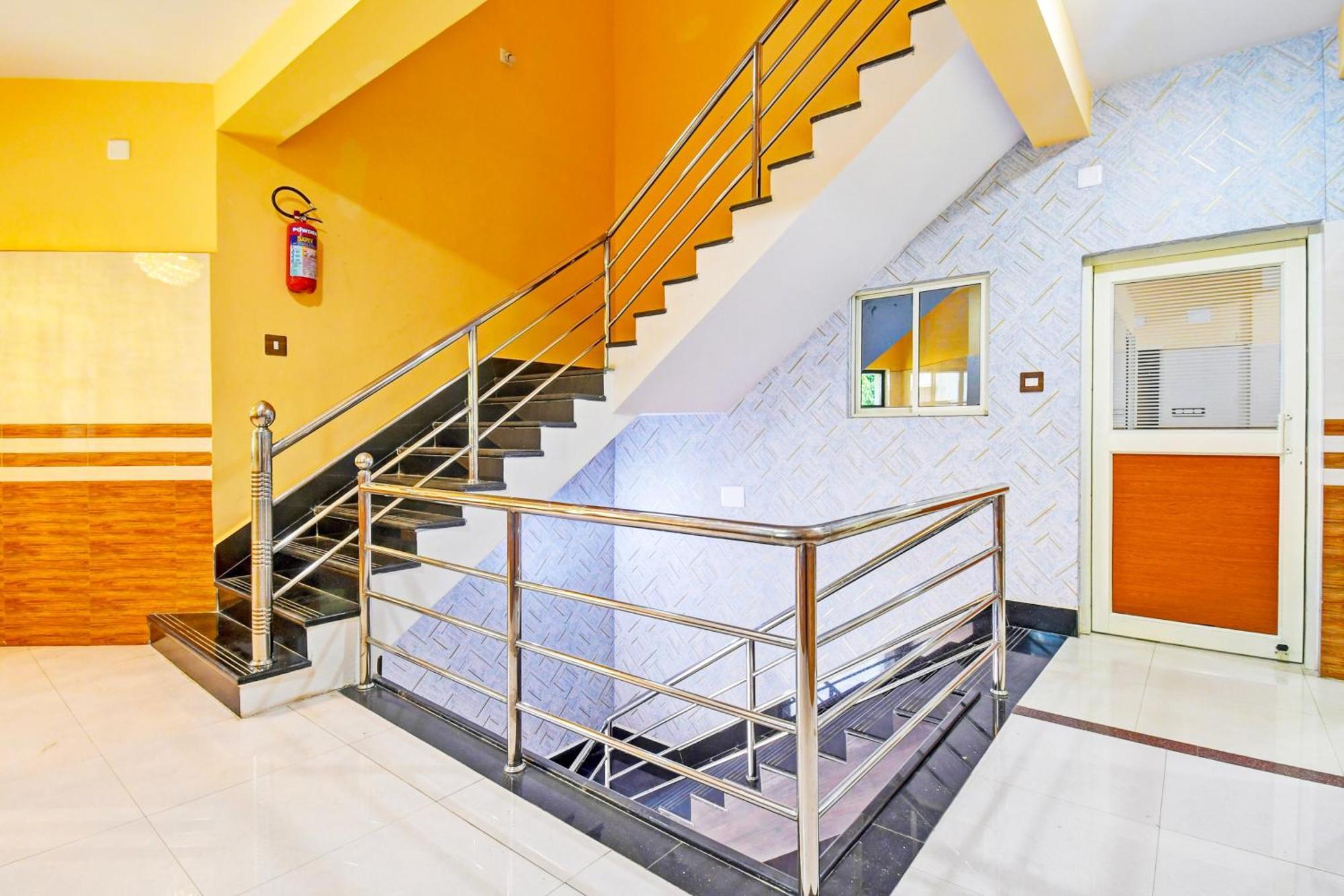 Super Hotel O Maa Bhubaneswari Hotel 外观 照片